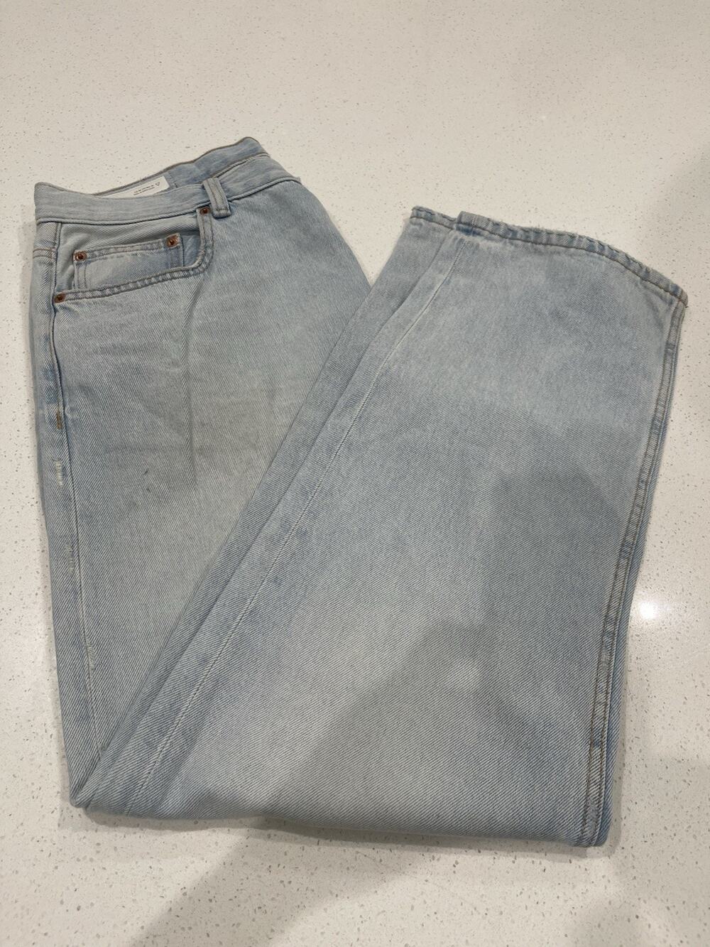 Zara Men’s Jeans Size 34 Light Wash Denim Straight Leg Regular Fit